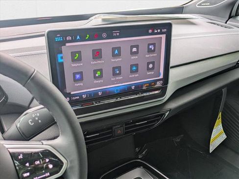 New 2025 Volkswagen ID.4 Pro S Plus AWD/4WD image 12