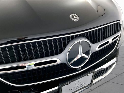 Used 2023 Mercedes-Benz GLC 300 4MATIC image 57