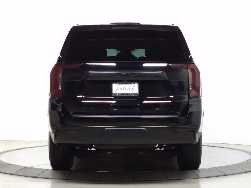 Used 2023 GMC Yukon XL SLT w/ SLT Luxury Package AWD/4WD image 7