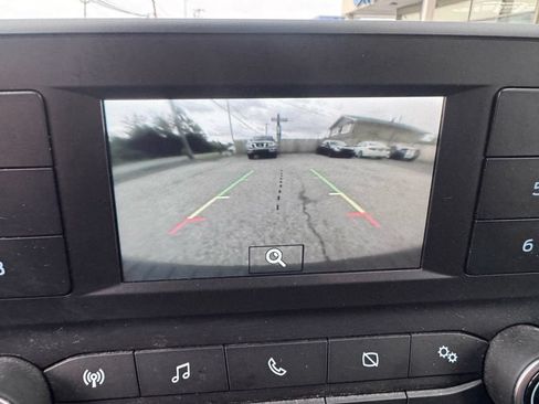 Used 2020 Ford Transit 250 Low Roof AWD image 22