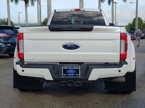 Certified 2017 Ford F450 Lariat w/ Lariat Ultimate Package image 5