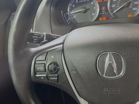 Used 2018 Acura TLX w/ Technology Package FWD image 19