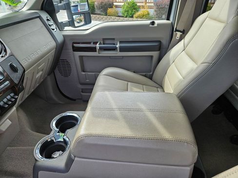 Used 2008 Ford F250 Lariat AWD/4WD image 13