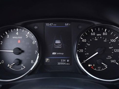 Used 2022 Nissan Rogue Sport SV image 12