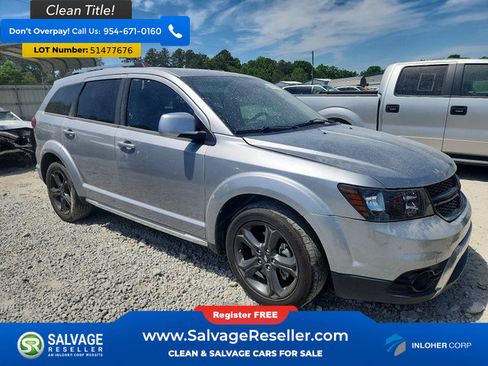 Used 2019 Dodge Journey Crossroad w/ Navigation Group FWD image 5