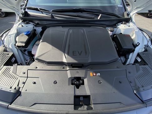 New 2026 Hyundai Ioniq 5 XRT image 33