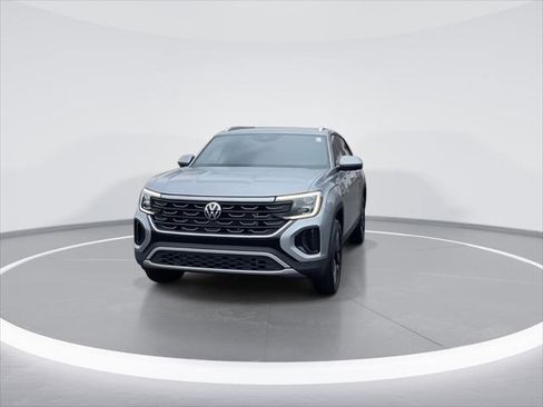 New 2026 Volkswagen Atlas Cross Sport SE AWD/4WD image 3