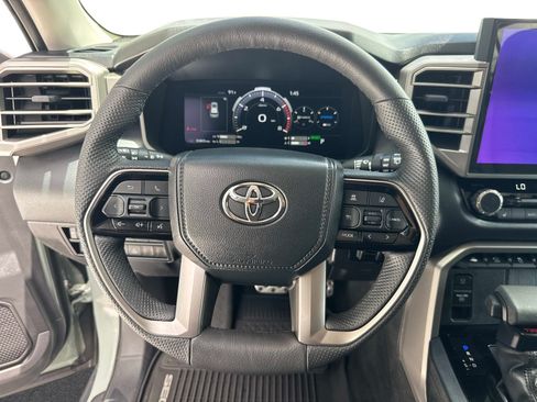 Used 2024 Toyota Sequoia SR5 w/ SR5 Premium Package AWD/4WD image 30