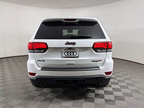 Used 2019 Jeep Grand Cherokee Trailhawk AWD/4WD image 10