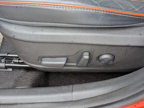 Used 2020 Hyundai Kona Limited w/ Cargo Package FWD image 20