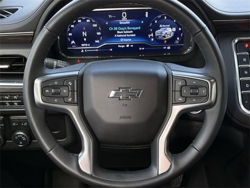 Used 2024 Chevrolet Tahoe Z71 w/ Luxury Package image 10