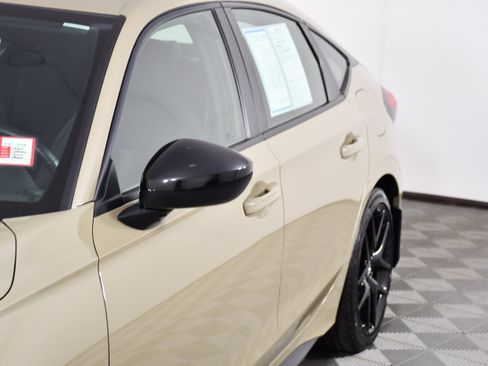 Certified 2025 Honda Civic Sport image 13