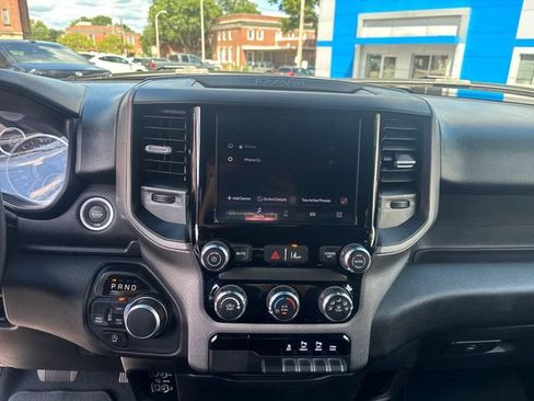 Used 2025 RAM 1500 Tradesman w/ Night Edition AWD/4WD image 15