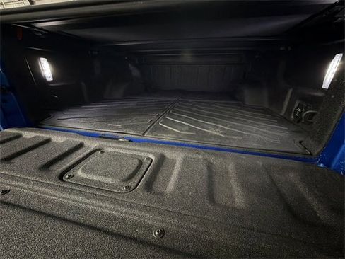 Used 2024 Jeep Gladiator Rubicon w/ Technology Group image 56