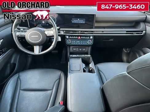 Used 2025 Hyundai Tucson Limited AWD/4WD image 15