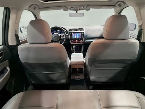 Used 2018 Subaru Outback 2.5i Limited image 37