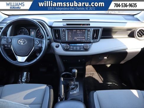 Used 2017 Toyota RAV4 XLE FWD image 16