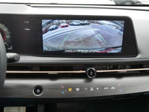 Certified 2025 Nissan Ariya ENGAGE e-4ORCE image 26