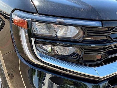 Used 2025 Ford Expedition Max Platinum AWD/4WD image 31