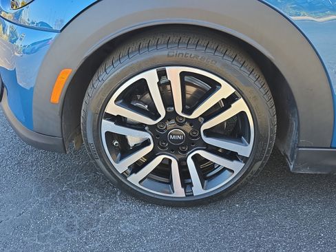 Used 2023 MINI Cooper S w/ Signature Upholstery Package image 8