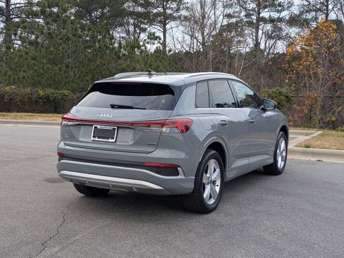 Used 2023 Audi Q4 e-tron Premium w/ Convenience Package image 5