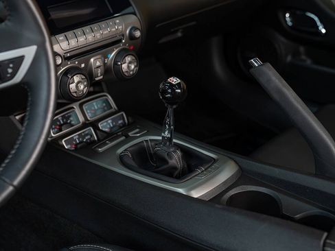 Used 2010 Chevrolet Camaro SS w/ RS Package RWD image 41