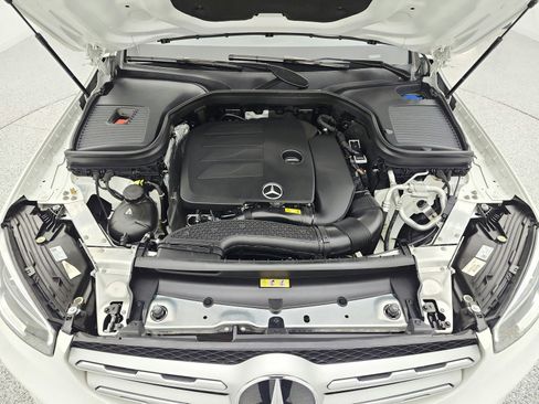Used 2021 Mercedes-Benz GLC 300 image 17