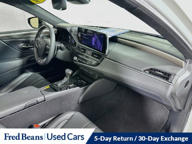 Used 2024 Lexus ES 350 F Sport w/ Technology Package FWD image 38