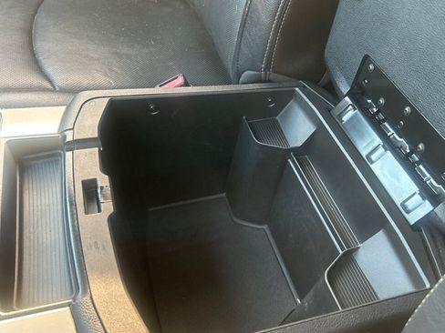 Used 2015 RAM 2500 Laramie AWD/4WD image 17