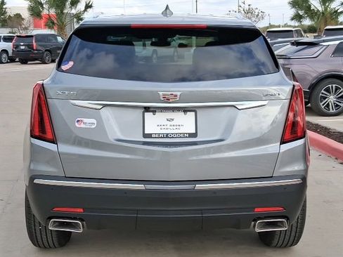 New 2026 Cadillac XT5 Luxury image 5