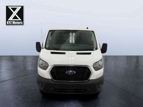 Used 2024 Ford Transit 250 Low Roof AWD w/ Exterior Upgrade Package image 7