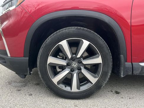 Used 2023 Honda Pilot Touring image 10