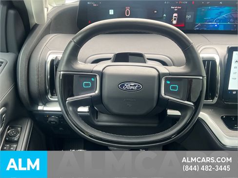 Certified 2025 Ford Expedition Platinum AWD/4WD image 31