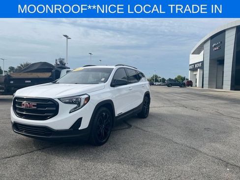 Used 2021 GMC Terrain SLE w/ Driver Convenience Package FWD image 8