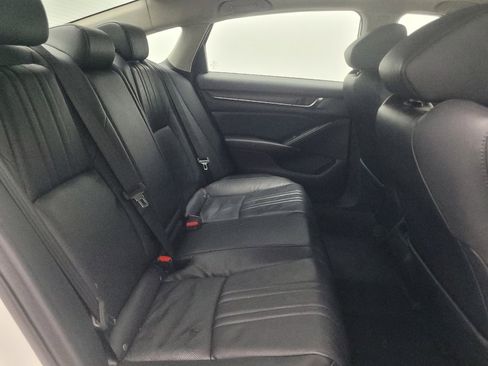 Used 2018 Honda Accord EX-L image 19