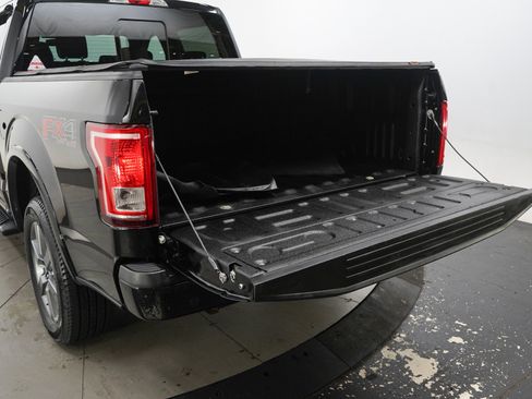 Used 2016 Ford F150 XLT w/ Equipment Group 302A Luxury AWD/4WD image 9