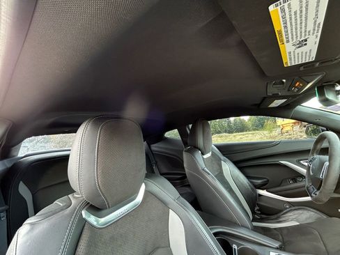 Used 2019 Chevrolet Camaro SS image 27