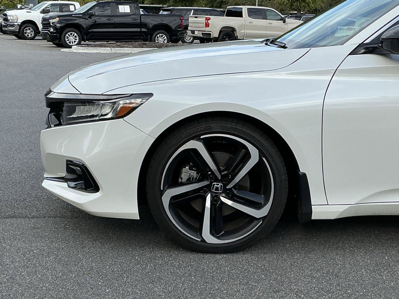 Used 2022 Honda Accord Sport Special Edition image 12