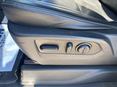 Used 2019 GMC Sierra 1500 SLT image 15