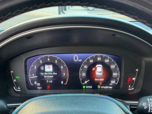 Used 2022 Honda Civic Touring image 23