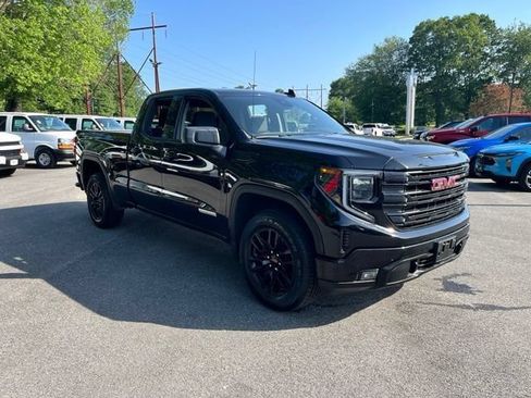 Used 2024 GMC Sierra 1500 Elevation AWD/4WD image 4
