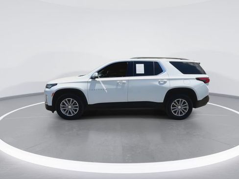 Used 2022 Chevrolet Traverse LT FWD image 6