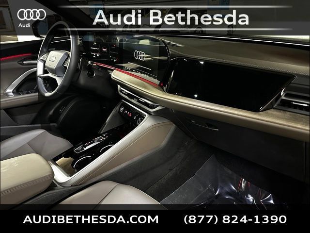 Certified 2025 Audi Q5 Premium w/ Premium Plus AWD/4WD image 11