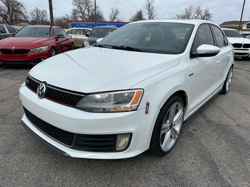 Used 2014 Volkswagen Jetta GLI Edition 30 image 27