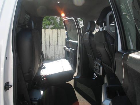 Used 2020 Ford F150 Lariat w/ Equipment Group 502A Luxury AWD/4WD image 27