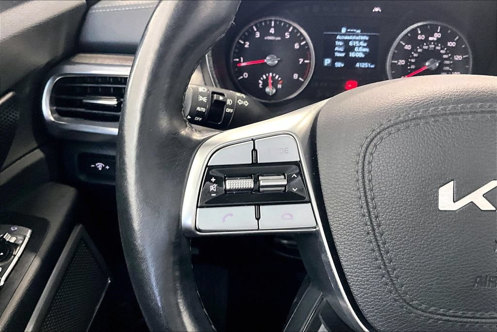 Used 2022 Kia Telluride EX AWD/4WD image 8