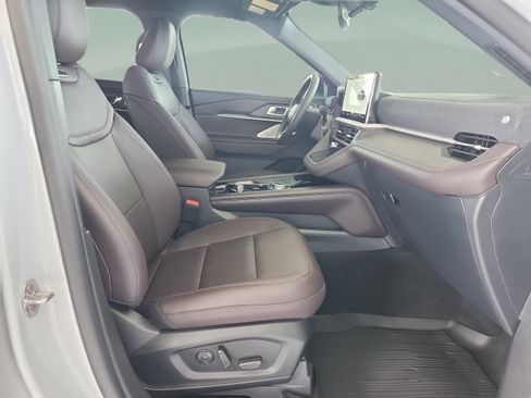 New 2026 Ford Explorer Platinum RWD image 18
