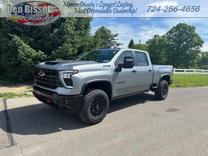 New 2026 Chevrolet Silverado 2500 ZR2 w/ LPO, Dark Essentials Package