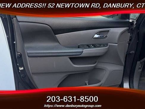 Used 2015 Honda Odyssey EX-L image 10