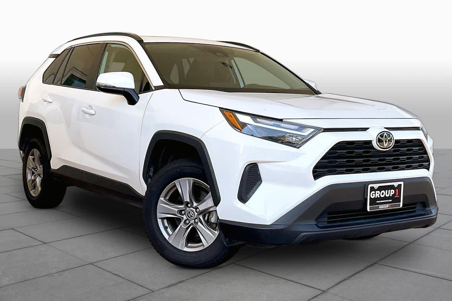 Used 2024 Toyota RAV4 XLE w/ Convenience Package AWD/4WD image 3